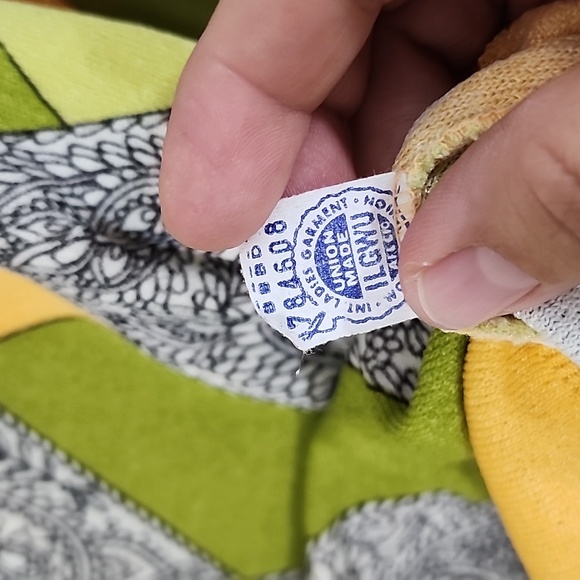 Paisley print bright long sleeve Union Made Vintage top size M - Picture 10 of 12